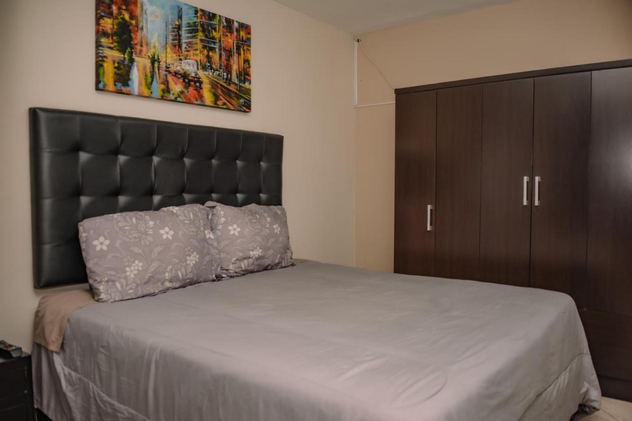 Calle 10 Suites Medellín Exterior foto